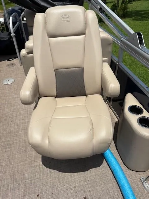 Slide: The Image of Beige captain's chair on 2022 Sun Tracker Party Barge 22 XP3 pontoon boat. - 11