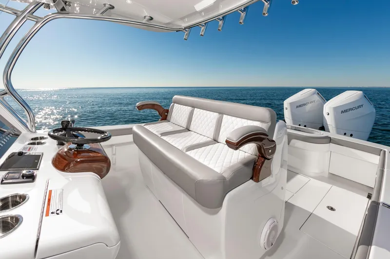 Slide: The Image of Valhalla Boatworks V-33 2024 - 22