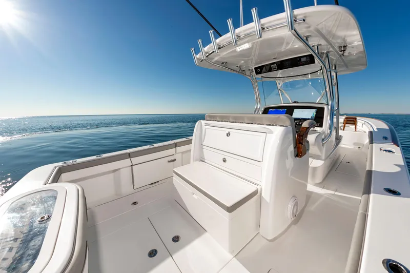 Slide: The Image of Valhalla Boatworks V-33 2024 - 25