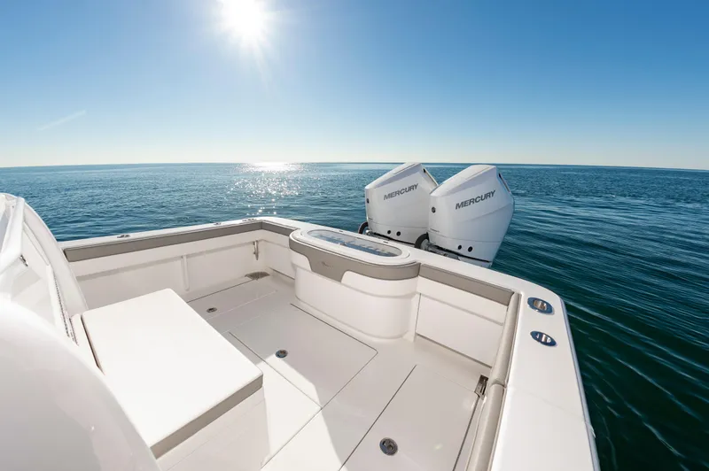 Slide: The Image of Valhalla Boatworks V-33 2024 - 27