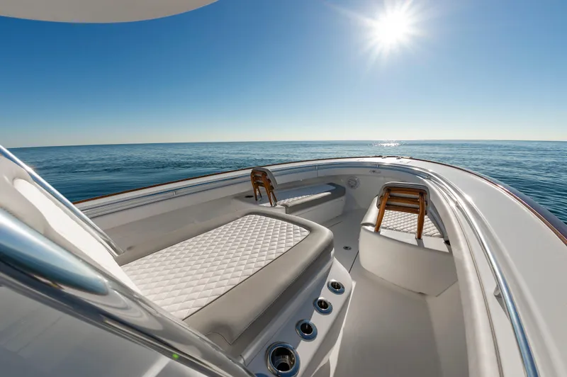 Slide: The Image of Valhalla Boatworks V-33 2024 - 33