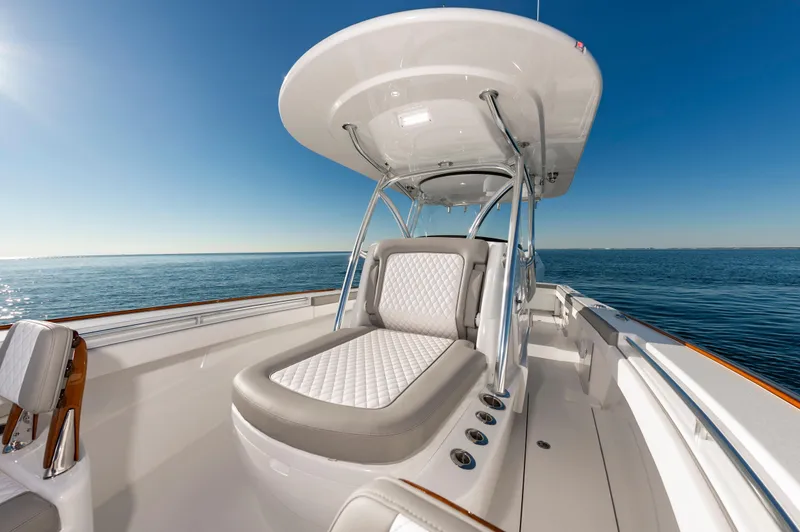 Slide: The Image of Valhalla Boatworks V-33 2024 - 36