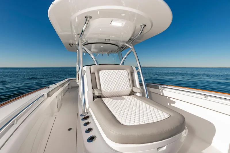 Slide: The Image of Valhalla Boatworks V-33 2024 - 37