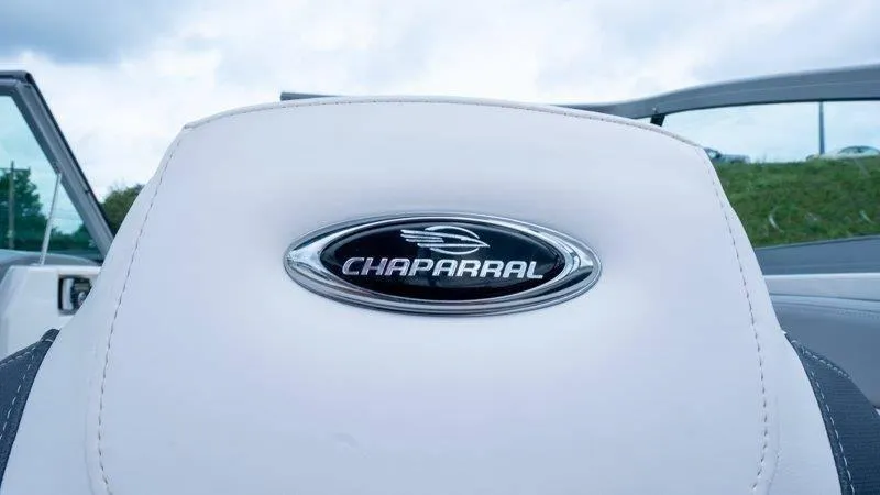 Slide: The Image of Chaparral 21 H20 2019 - 27