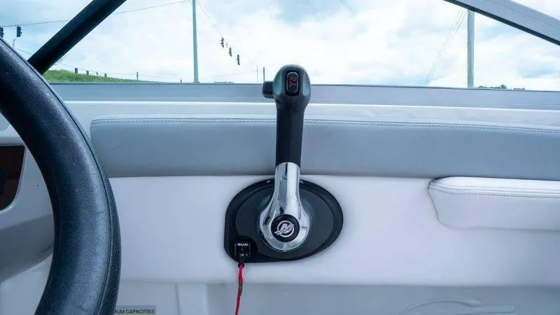 Slide: The Image of Chaparral 21 H20 2019 - 39