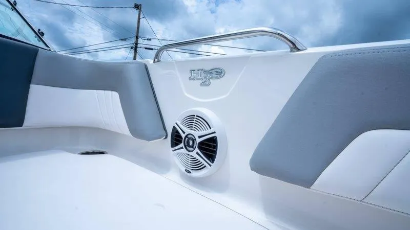 Slide: The Image of Chaparral 21 H20 2019 - 50