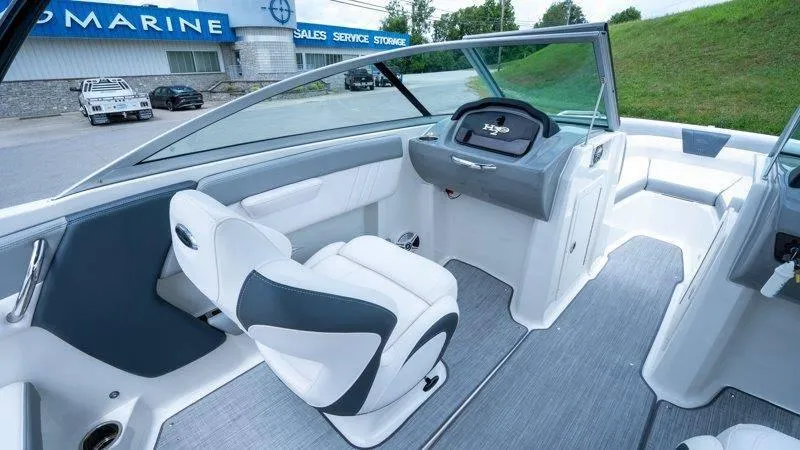 Slide: The Image of Chaparral 21 H20 2019 - 51