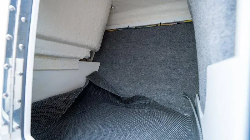 Slide: The Image of Chaparral 21 H20 2019 - 53