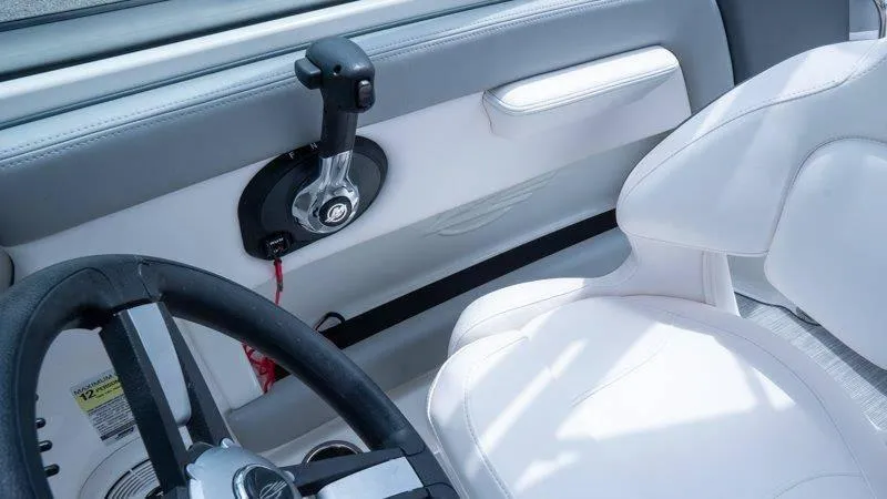 Slide: The Image of Chaparral 21 H20 2019 - 56