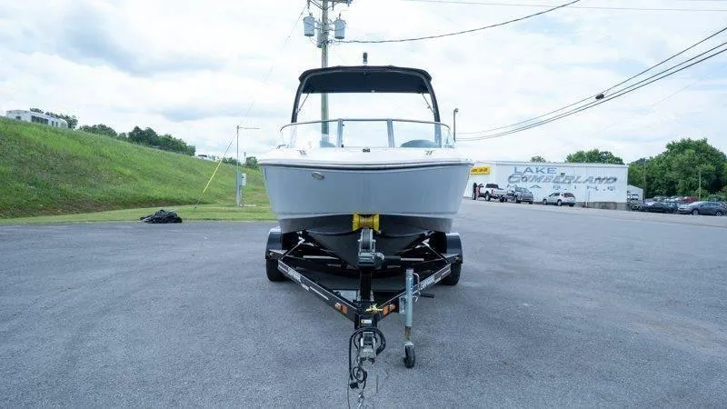 Slide: The Image of Chaparral 21 H20 2019 - 8