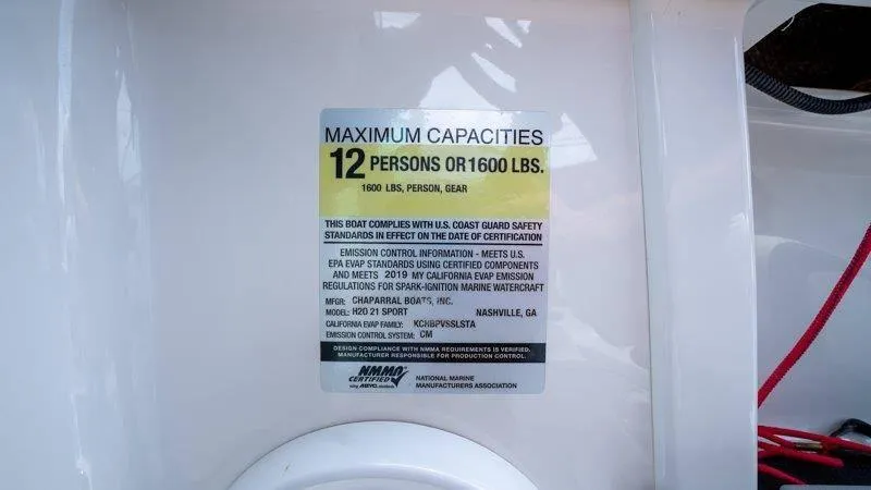 Slide: The Image of Chaparral 21 H20 2019 - 80