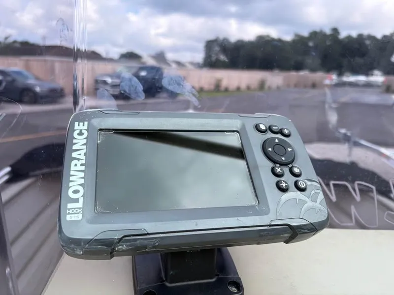 Slide: The Image of Alweld 1752VV Vee Bottom 2019 - 10