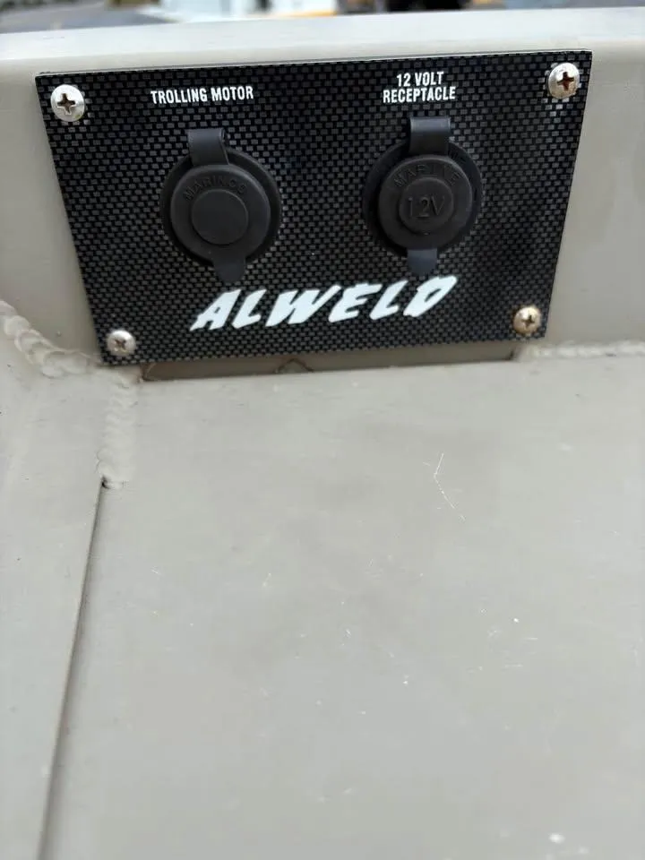 Slide: The Image of Alweld 1752VV Vee Bottom 2019 - 12