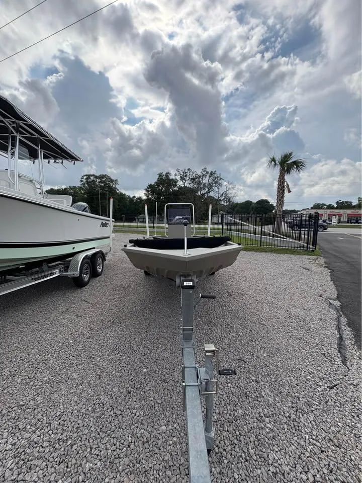 Slide: The Image of Alweld 1752VV Vee Bottom 2019 - 4