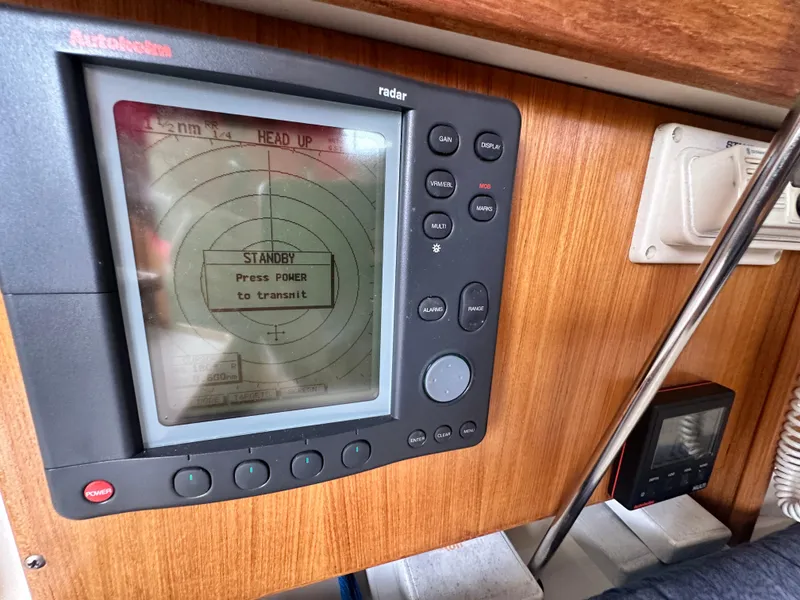 Slide: The Image of Radar display on 1999 Catalina 320 sailboat, showing standby mode instructions. - 16
