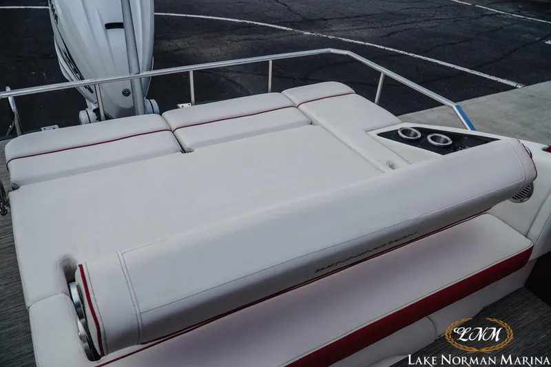 Slide: The Image of Bennington 28QXSBWA 2020 - 19