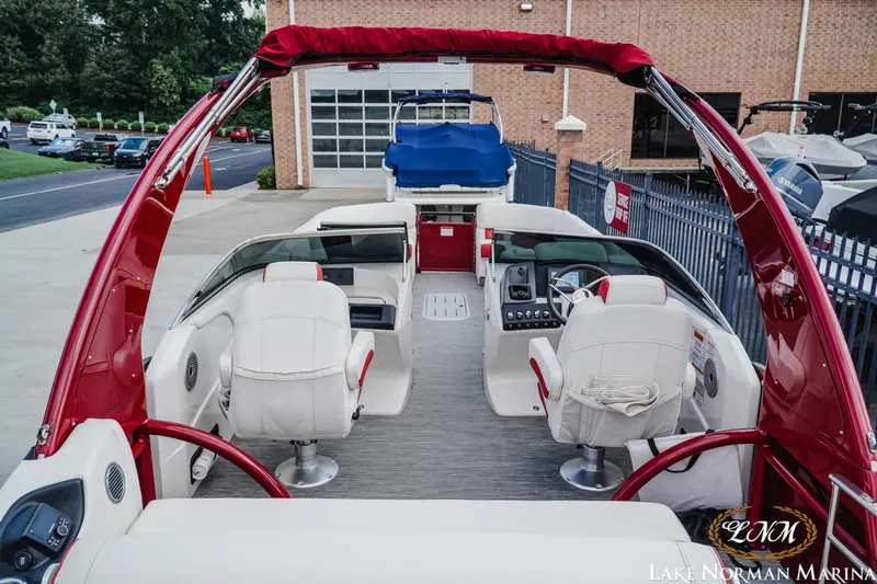 Slide: The Image of Bennington 28QXSBWA 2020 - 5