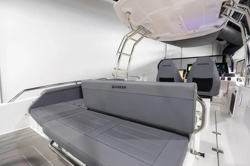 Slide: The Image of Quarken 27 T-Top 2023 - 13