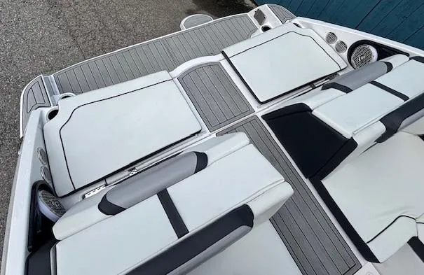 Slide: The Image of 2023 Yamaha Boats 222SD interior with sleek seating and modern design. - 40