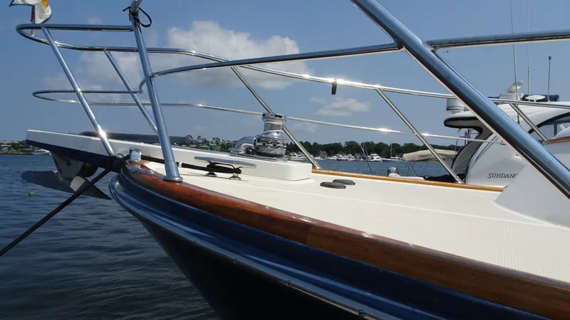 Slide: The Image of President 42' Performance Trawler 2004 - 4