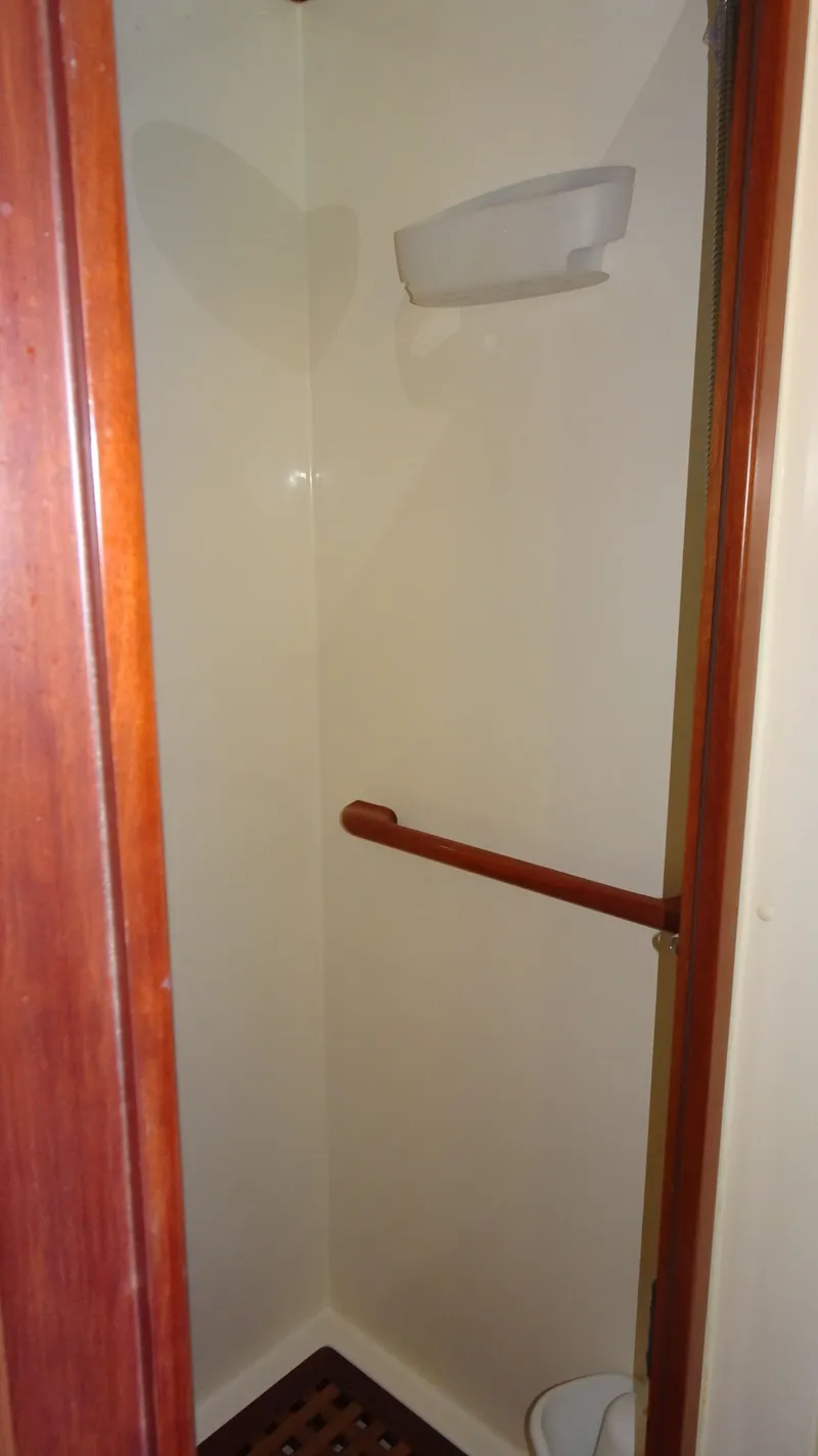 Slide: The Image of President 42' Performance Trawler 2004 - 45