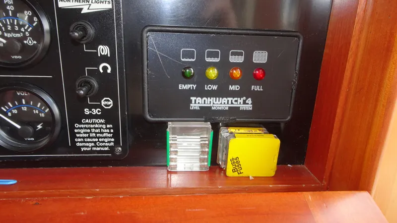 Slide: The Image of President 42' Performance Trawler 2004 - 51