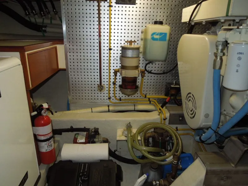 Slide: The Image of President 42' Performance Trawler 2004 - 60