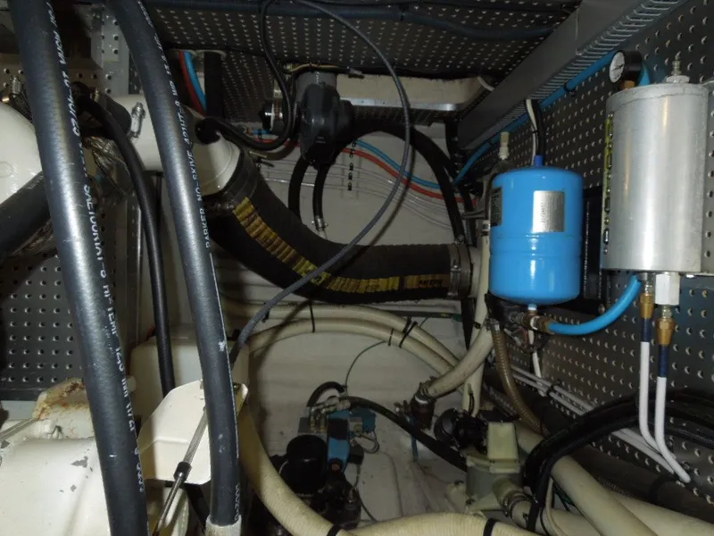 Slide: The Image of President 42' Performance Trawler 2004 - 62