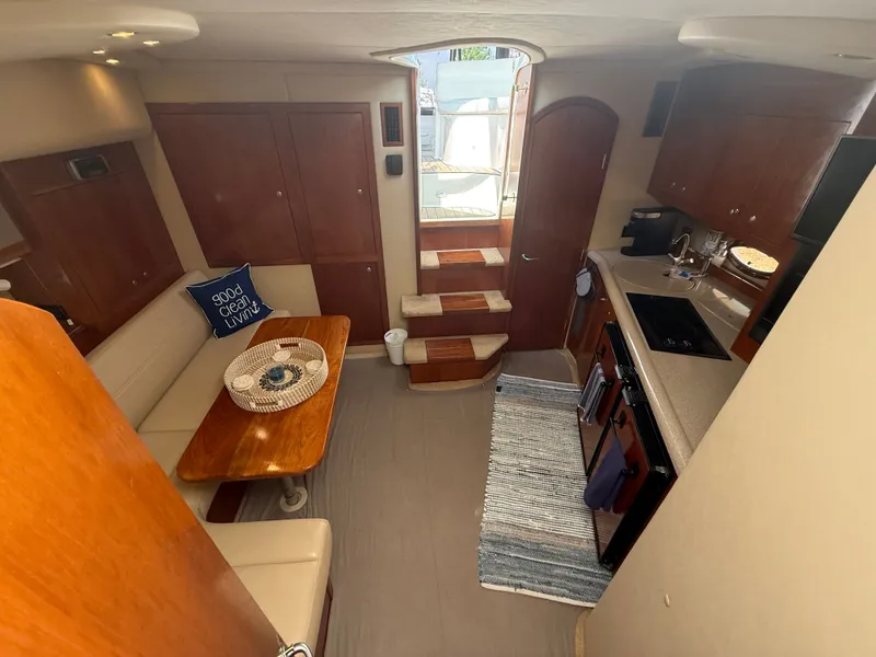 Slide: The Image of Cruisers Yachts 400 Express 2004 - 17