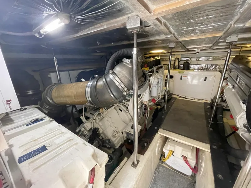 Slide: The Image of Carver Yachts 56 Voyager 2006 - 125