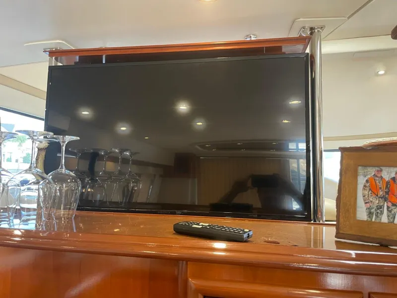 Slide: The Image of Carver Yachts 56 Voyager 2006 - 99