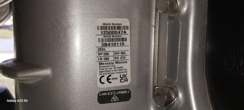 Slide: The Image of Regency 250 LE3 Sport 2023 - 52