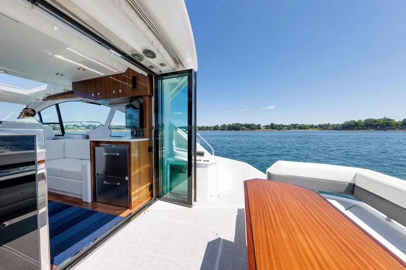 Slide: The Image of Cockpit - 15