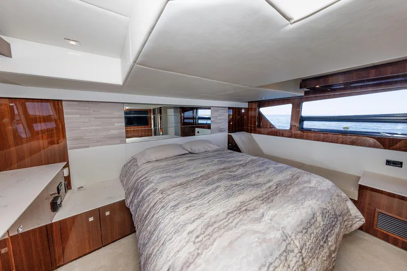 Slide: The Image of Primary Berth - 31