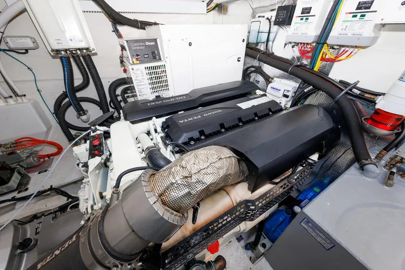 Slide: The Image of Engine Port - 54