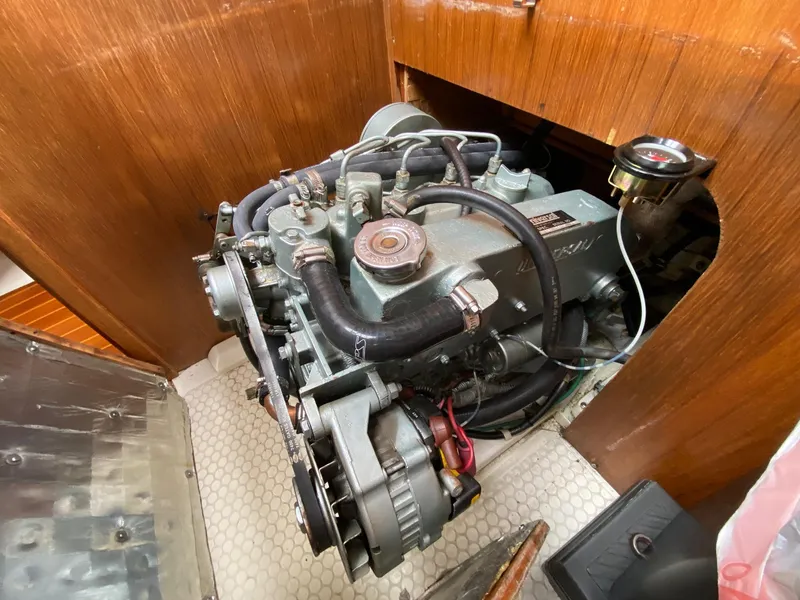 Slide: The Image of Catalina 36 MkII 1995 - 52