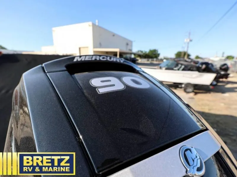 Slide: The Image of Rebel XL 1650 Sport 2025 - 10