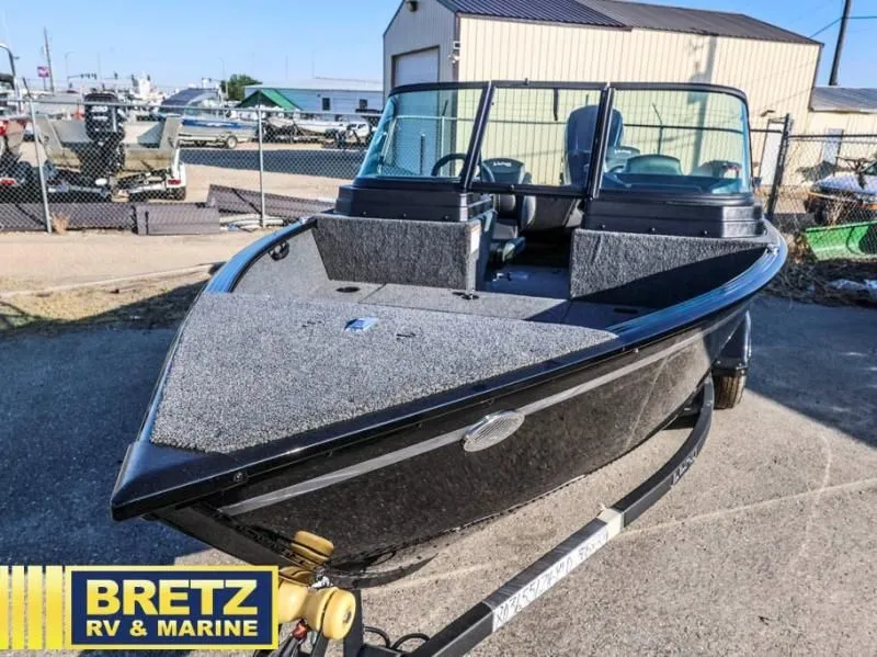 Slide: The Image of Rebel XL 1650 Sport 2025 - 4