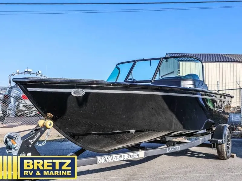 Slide: The Image of Rebel XL 1650 Sport 2025 - 5