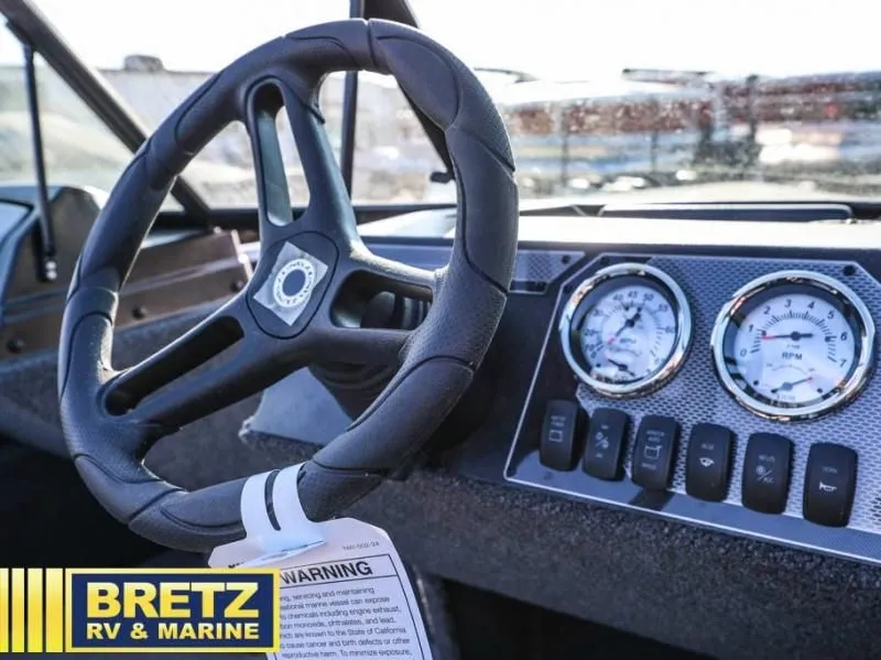 Slide: The Image of Rebel XL 1650 Sport 2025 - 16