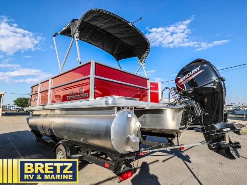 Slide: The Image of Party Barge 16 DLX 2026 - 11