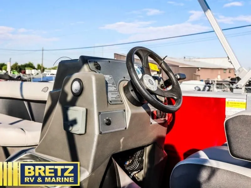 Slide: The Image of Party Barge 16 DLX 2026 - 17