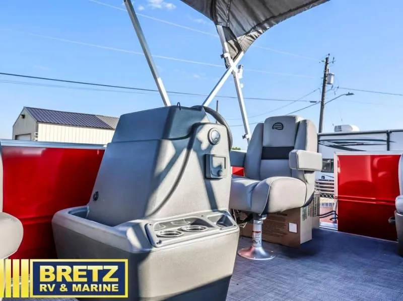 Slide: The Image of Party Barge 16 DLX 2026 - 21