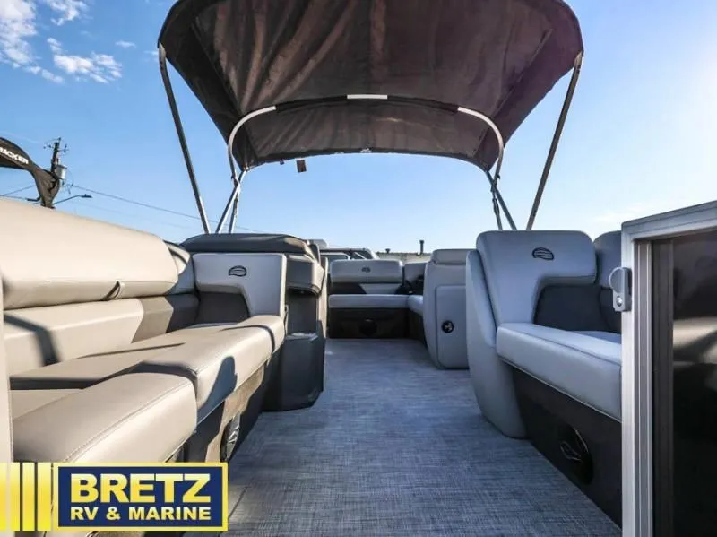 Slide: The Image of Party Barge 18 DLX 2026 - 17