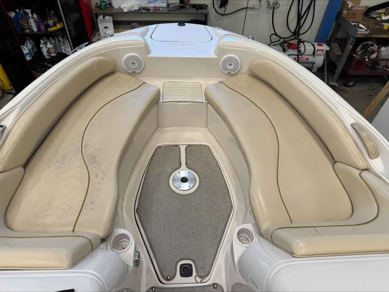 Slide: The Image of Sea Ray 210 Sundeck 2001 - 7