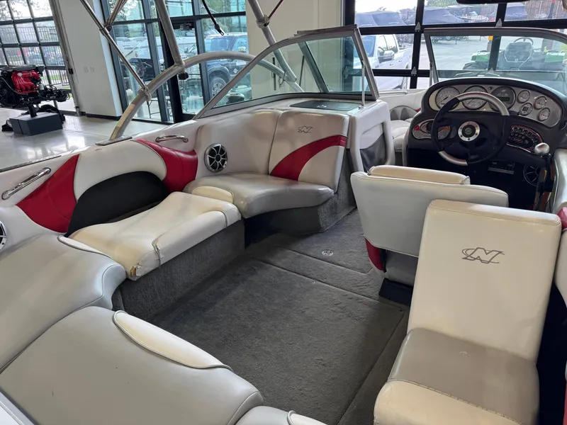 Slide: The Image of Nautique Super Air Nautique 210 2004 - 14