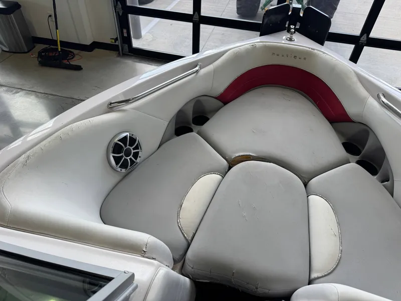 Slide: The Image of Nautique Super Air Nautique 210 2004 - 19