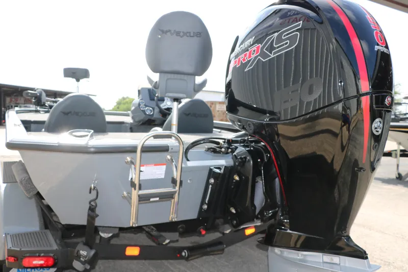 Slide: The Image of 2025 Vexus AVX1980 boat with Mercury Pro XS engine, rear view. - 10