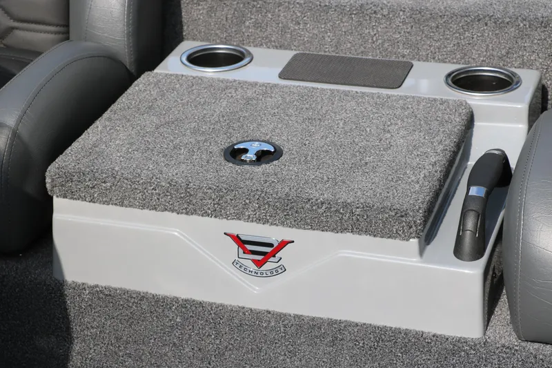 Slide: The Image of 2025 Vexus AVX1980 boat interior with cup holders and carpeted step. - 26