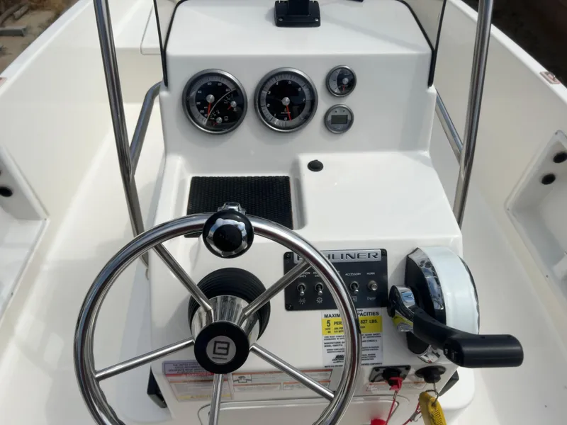 Slide: The Image of Bayliner Element F16 2017 - 12